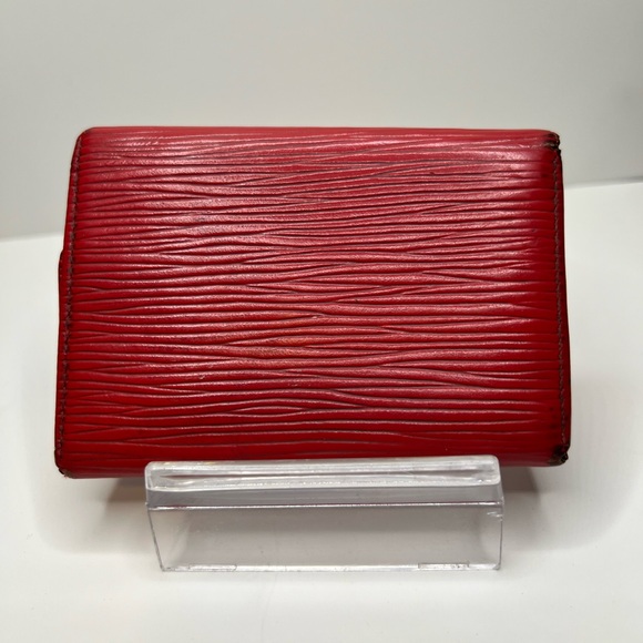 Preowned Louis Vuitton Epi Red Key Cles - Picture 2 of 6
